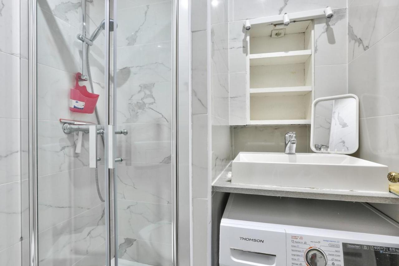 Beau Studio For 2 - 17e Apartment Paris